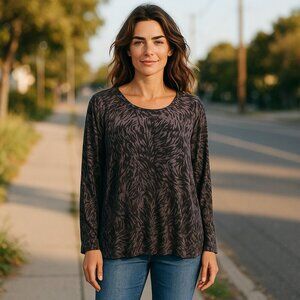 WORKSHOP Clothing SZ 2X Black & White Print Soft Modal Stretch Knit Top Tunic